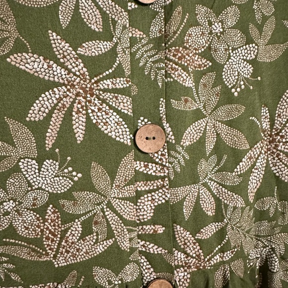 CURE Apparel Womens Leaf Print Button Sleeveless Dress - Picture 3 of 7